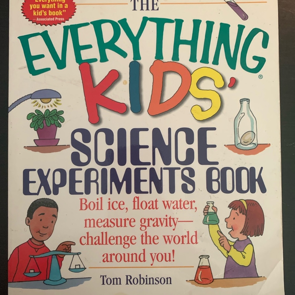 The Everything Kids' Science Experiments Book T Robinson